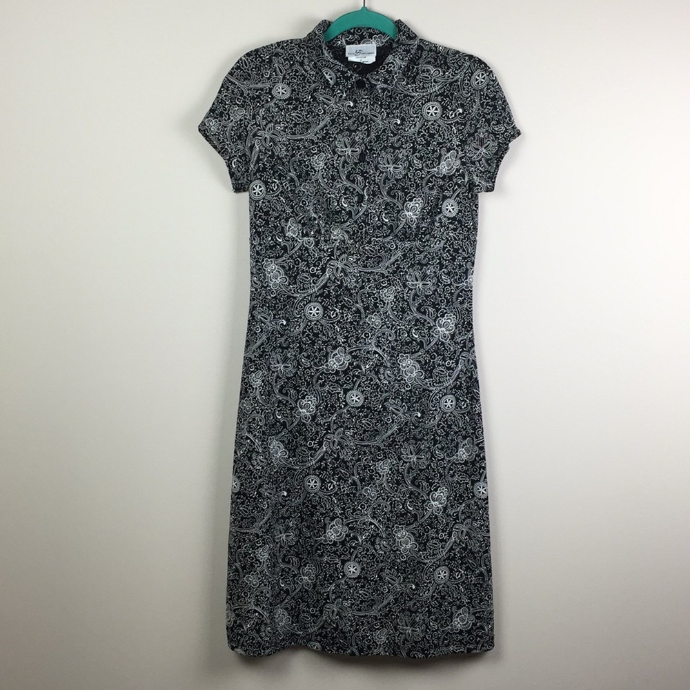 IZ Byer - Paisley Floral Cap Sleeve Collared Dress